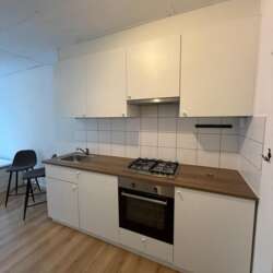 Foto #1 Appartement Randweg Rotterdam