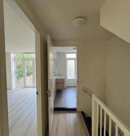 Foto #10 Appartement Mathenesserweg Rotterdam