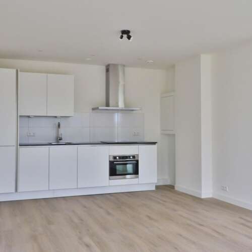 Foto #1 Appartement Victor van Vrieslandstraat Haarlem