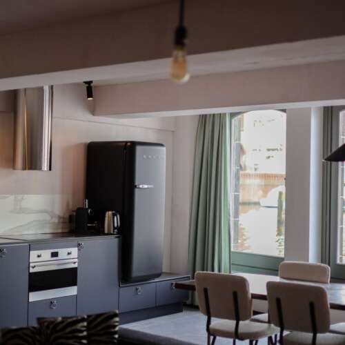 Foto #2 Appartement Warmoesstraat Amsterdam