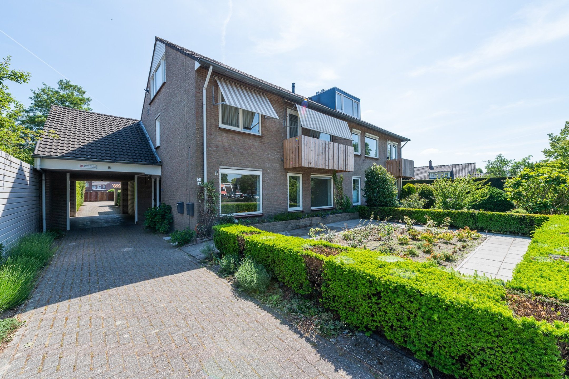 Onze Lieve Vrouwedijk 8