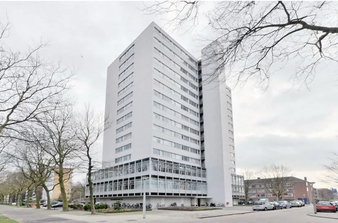 Woning aan de Backershagen te Amsterdam