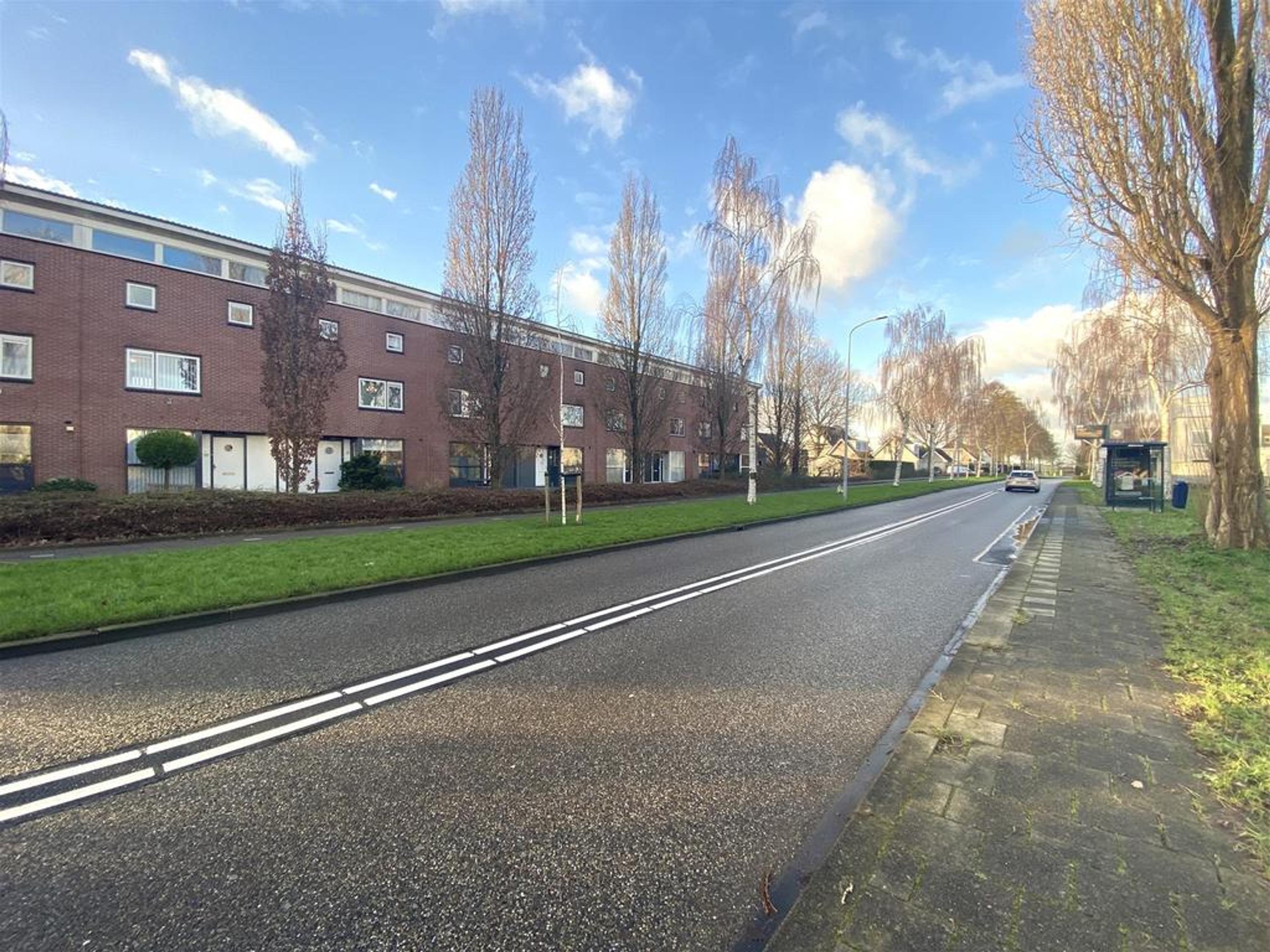 Woning aan de Bruine Lijster te Uithoorn