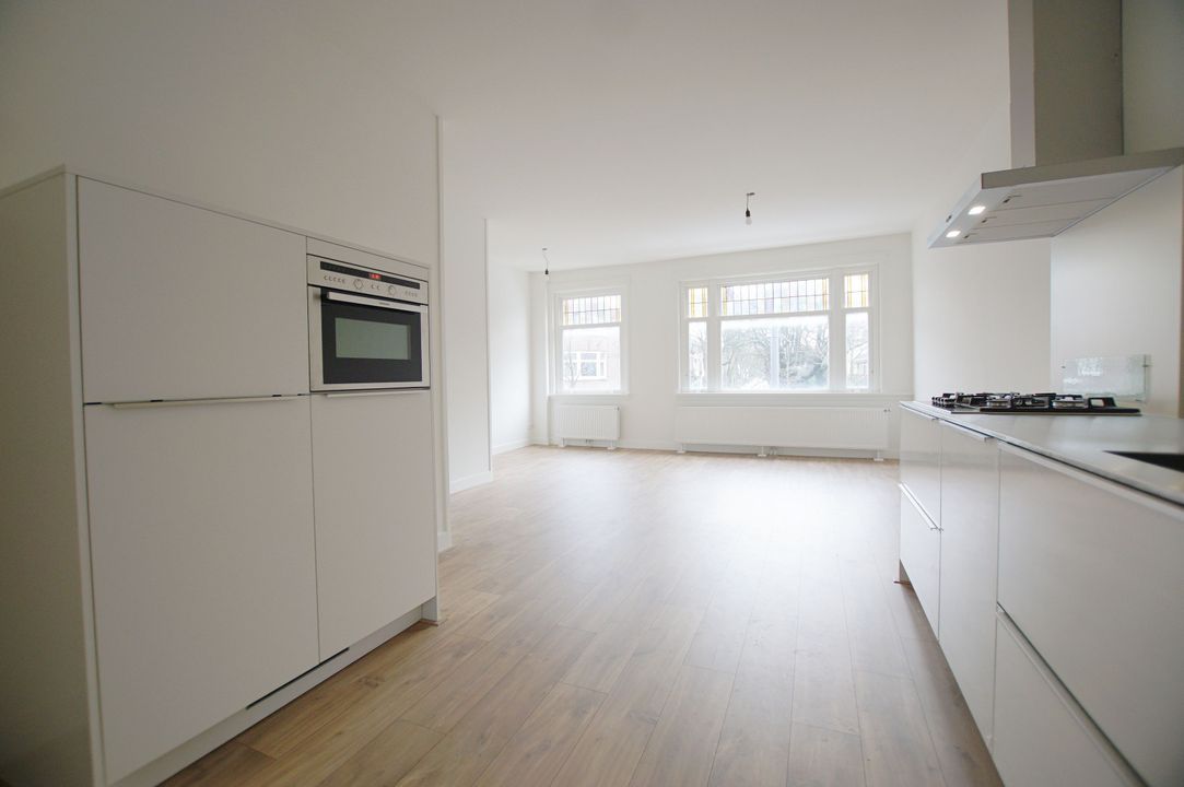 Woning aan de Oudedijk te Rotterdam