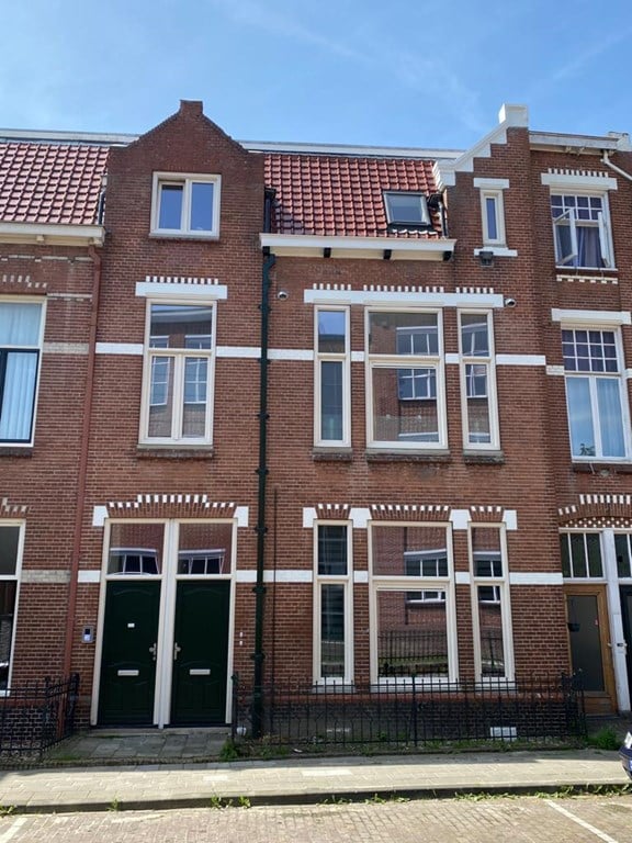 Woning aan de Burgemeester Venemastraat te Winschoten