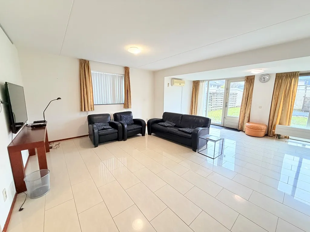 Woning aan de Lien Gisolflaan te Amstelveen