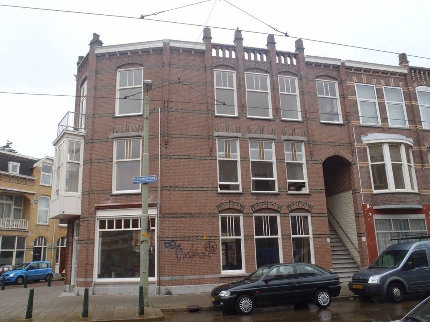 Woning aan de Edisonstraat te Den Haag