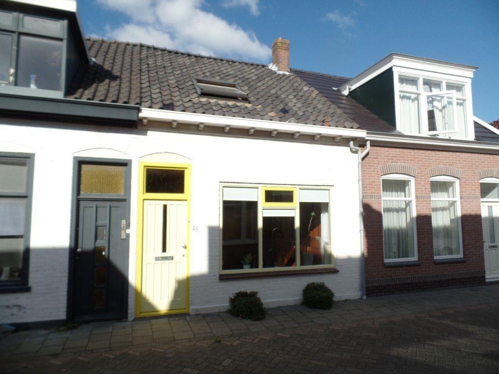 Cornelis Evertsenstraat 25