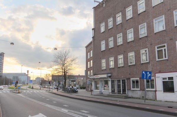 Jan van Galenstraat 202- 1