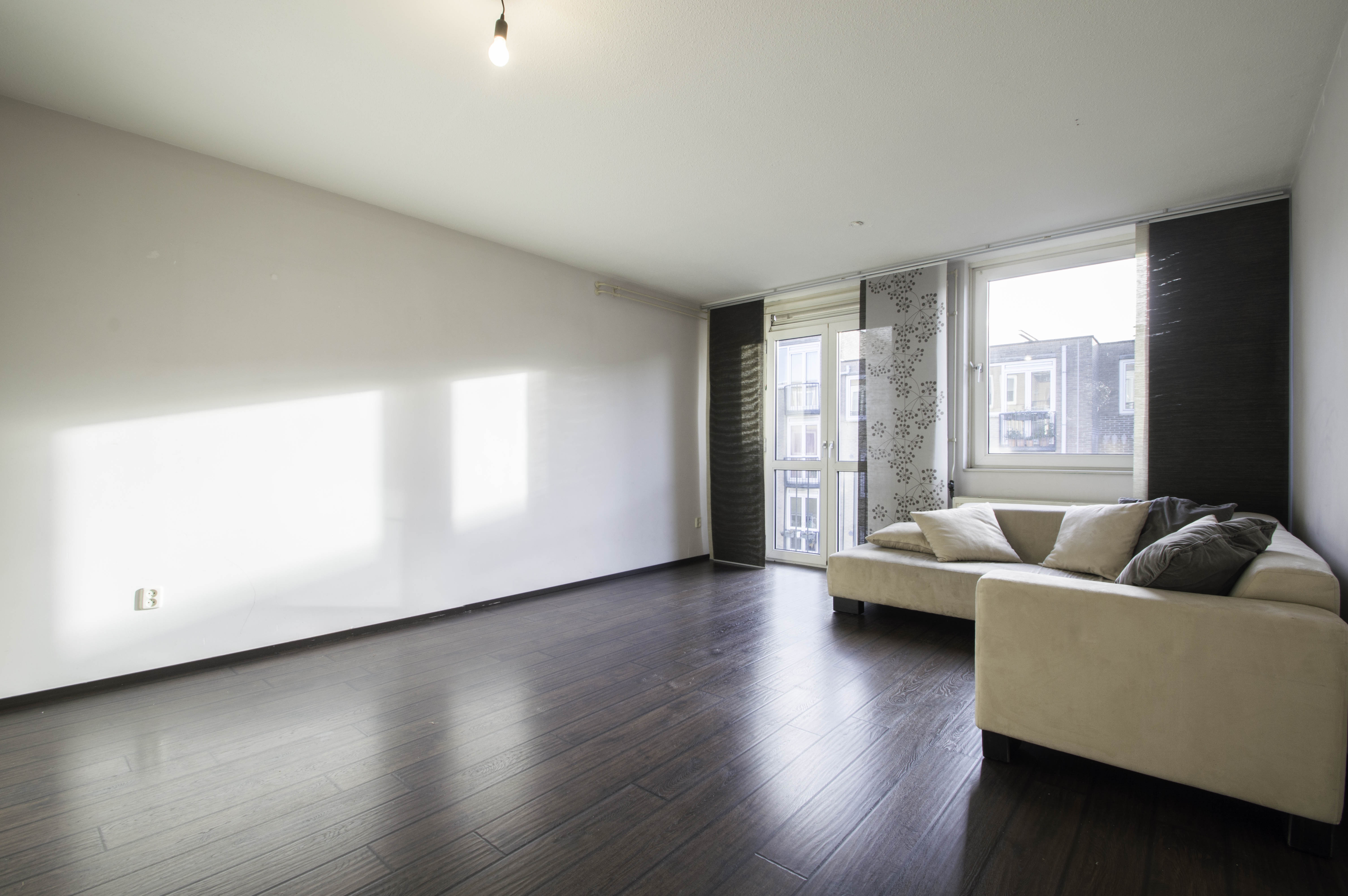 Woning aan de Admiraliteitstraat te Amsterdam