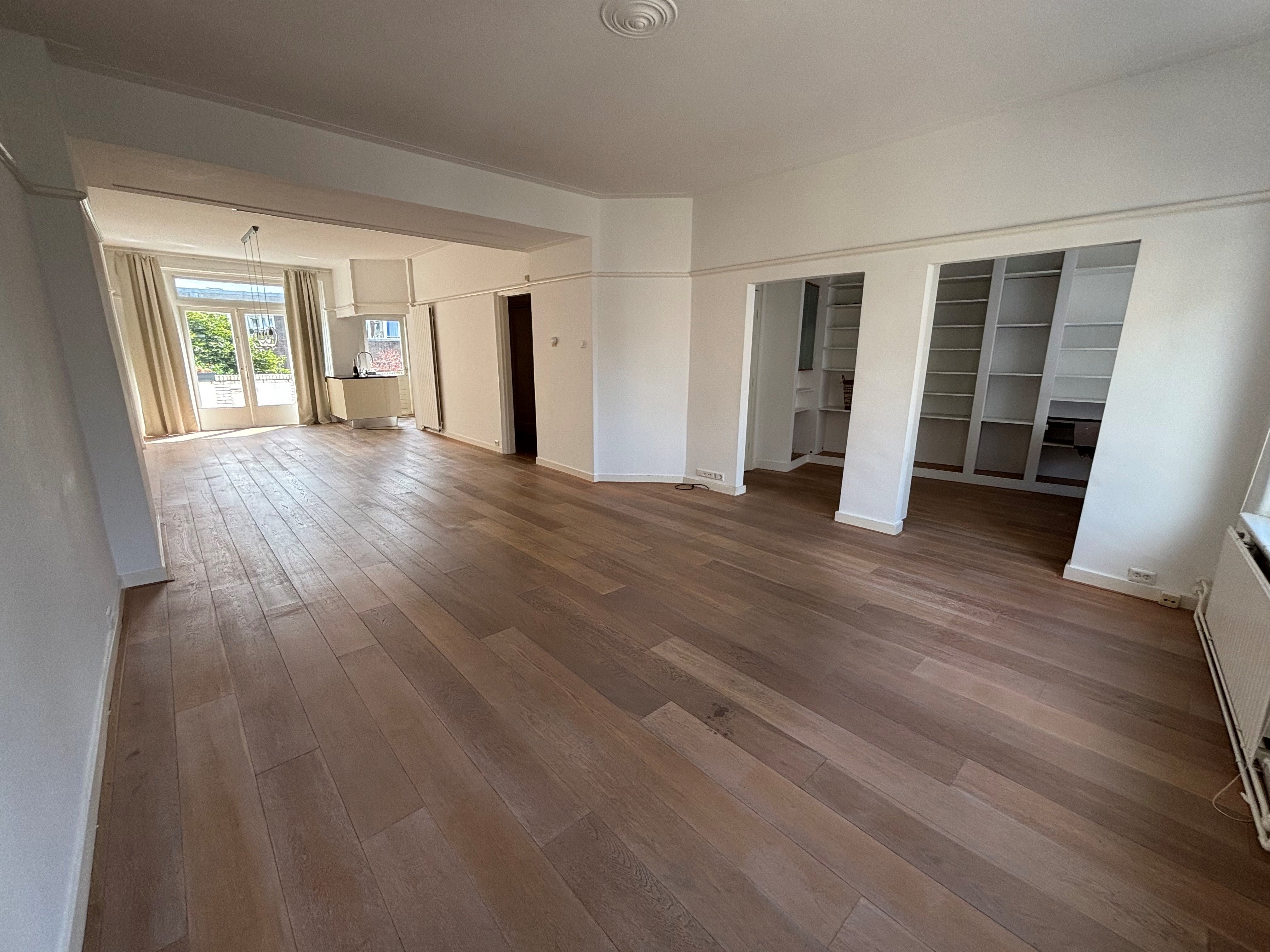 Woning aan de Jan Willem Brouwersstraat te Amsterdam