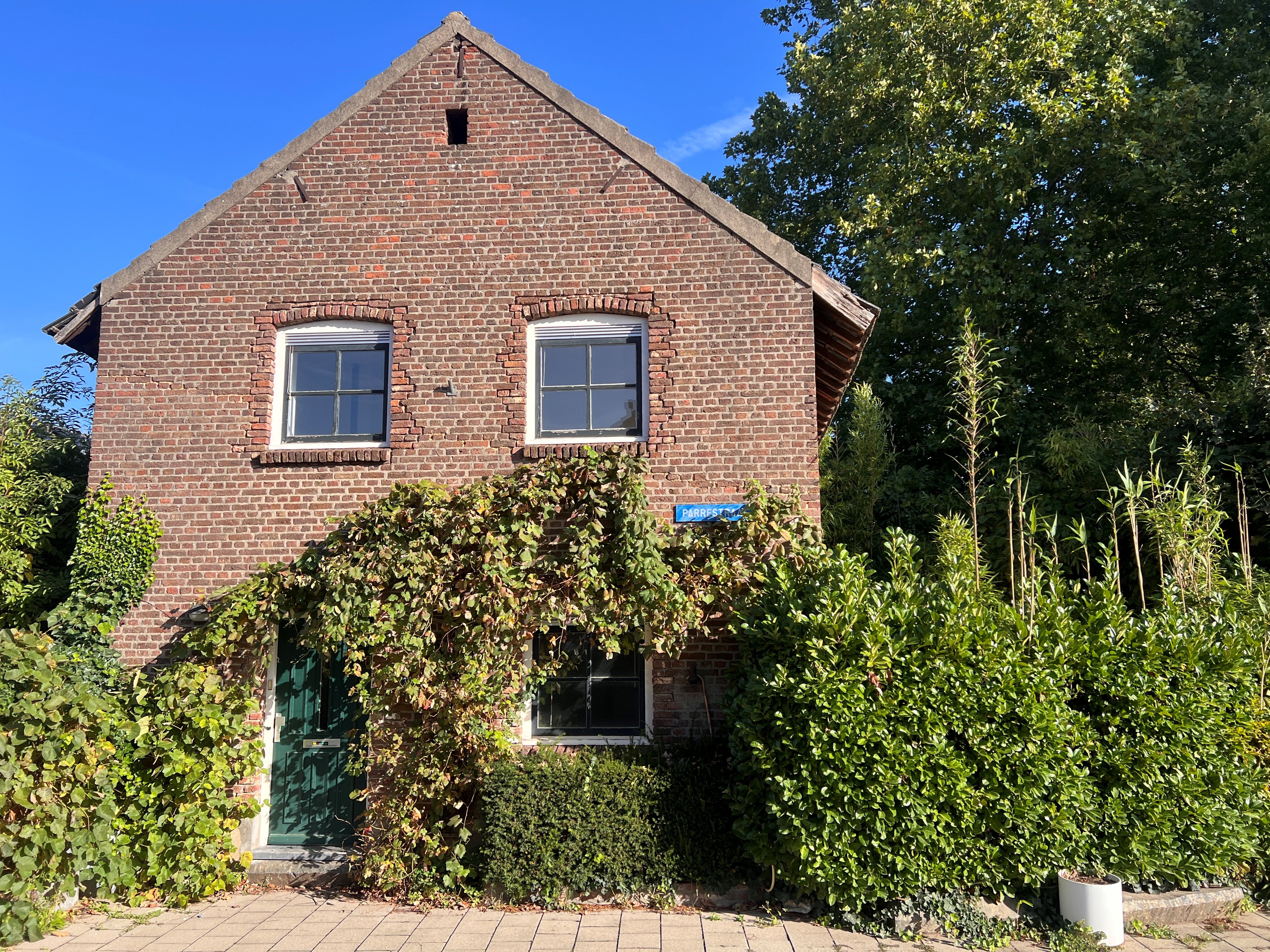 Woning aan de Parrestraat te Eijsden